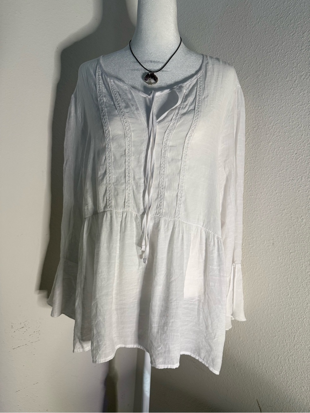 Counterparts White Boho Peasant Blouse Size L (22” Pit to Pit)